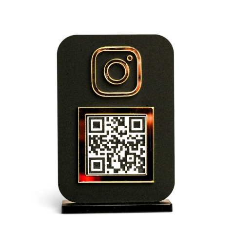 Mini tabliczka QR do social media – minimalistyczna plexi czarny mat